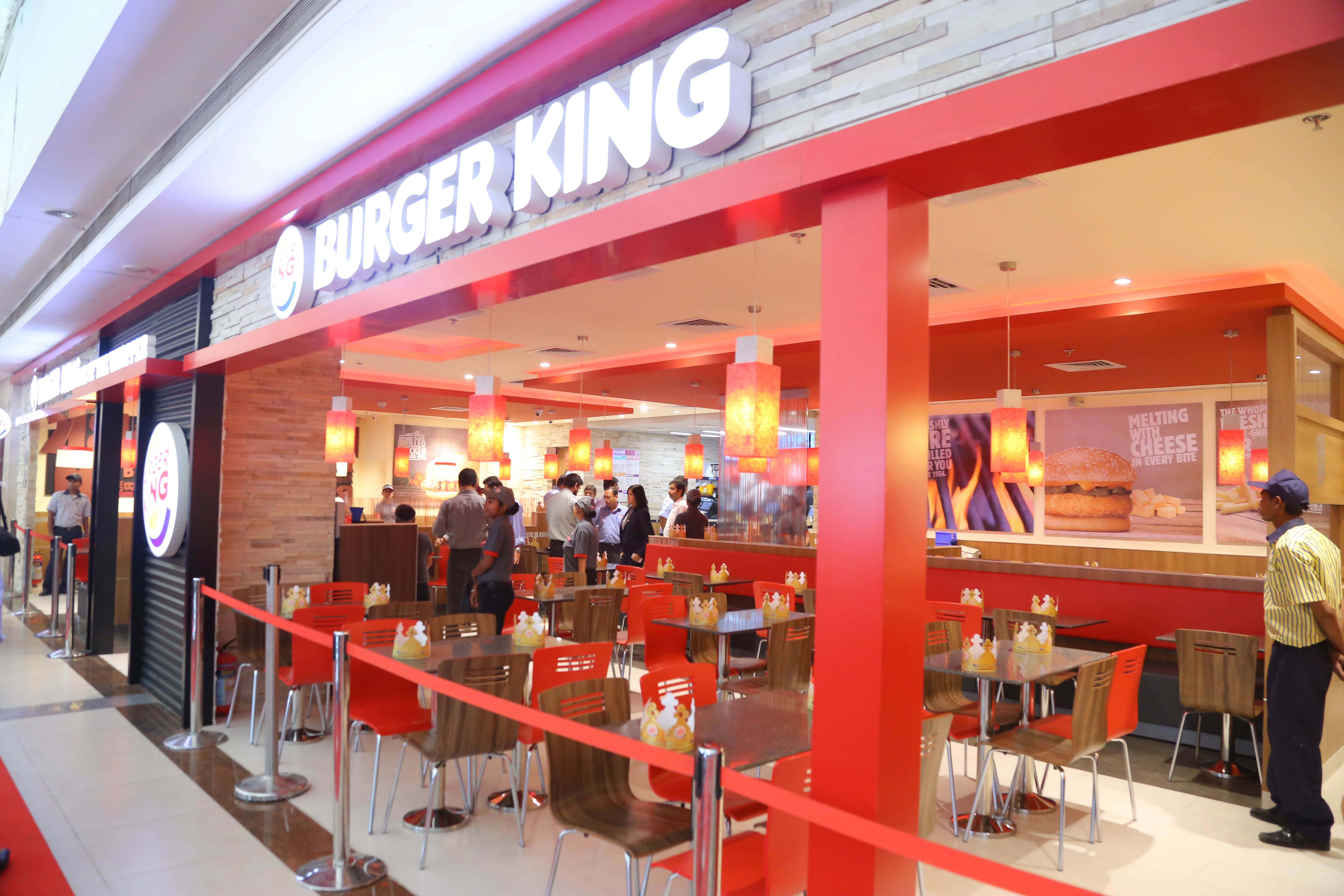 burger king dining room hours